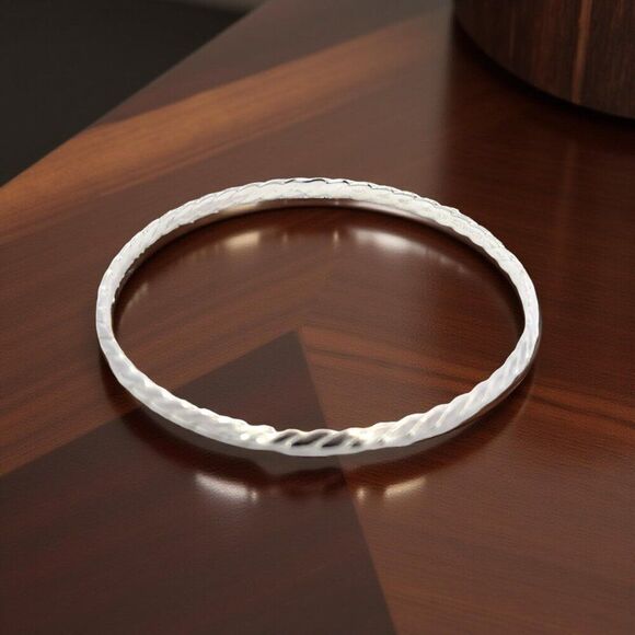 Tiffany & Co Single Bangle Bracelet Sterling Silver Estate TIF870 - Picture 1 of 15